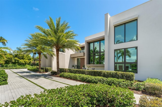 13180 Old Cutler Rd, Pinecrest, FL 33156 - view of front of house featuring stucco siding