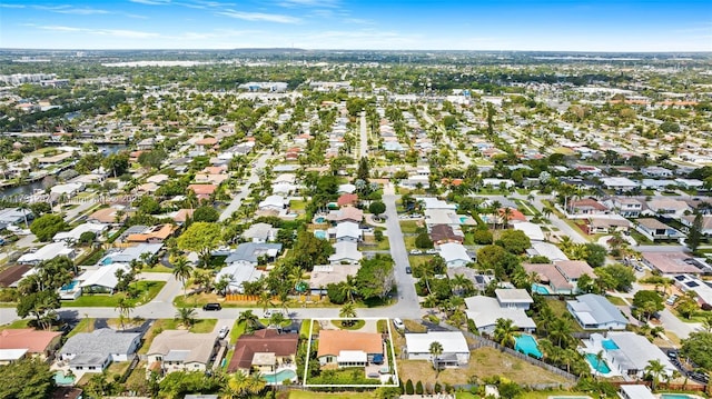 birds eye view of property featuring a residential view