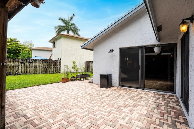 563 Lakeside Cir, Sunrise, FL 33326 - view of patio