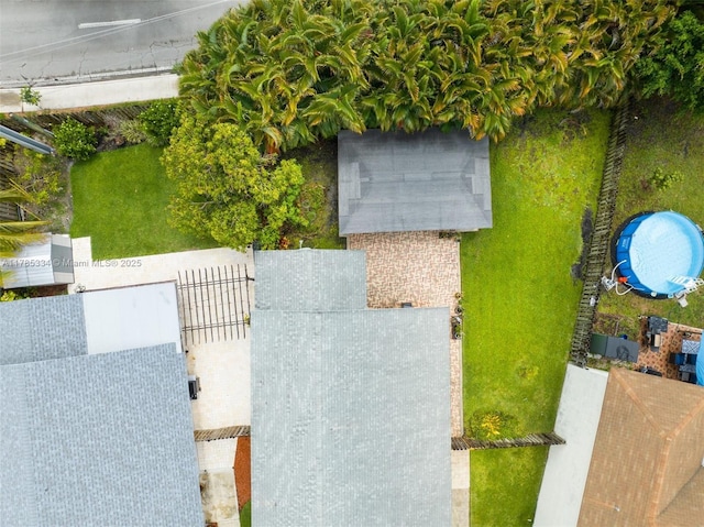 563 Lakeside Cir, Sunrise, FL 33326 - bird's eye view