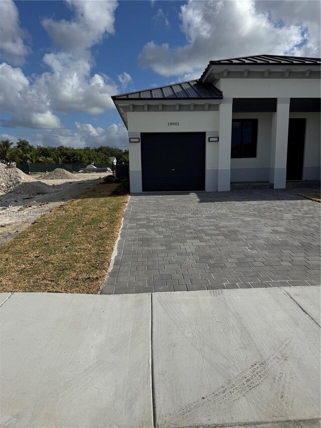 18901 SW 316th Ter, Homestead, FL 33030 - photo 2