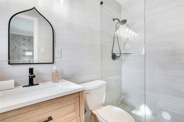1161 Sunset Dr, Coral Gables, FL 33143 - bathroom featuring tiled shower, vanity, toilet, and tile walls
