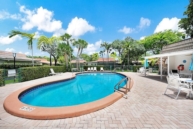 3501 Keyser Ave Unit 43, Hollywood, FL 33021 - community pool with fence and a patio