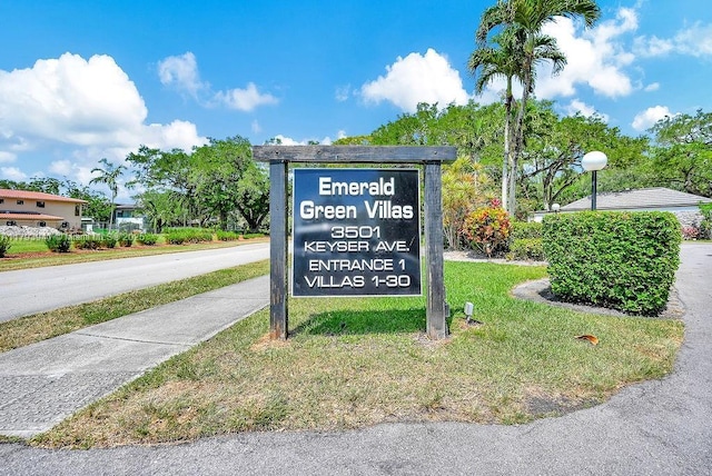 3501 Keyser Ave Unit 43, Hollywood, FL 33021 - view of community sign