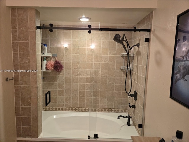 295 Jacaranda Dr Unit 20, Plantation, FL 33324 - full bath with bath / shower combo with glass door