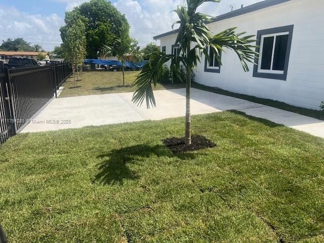 11870 SW 220th St, Miami, FL 33170 - view of yard featuring a patio