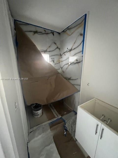 11870 SW 220th St, Miami, FL 33170 - view of bathroom