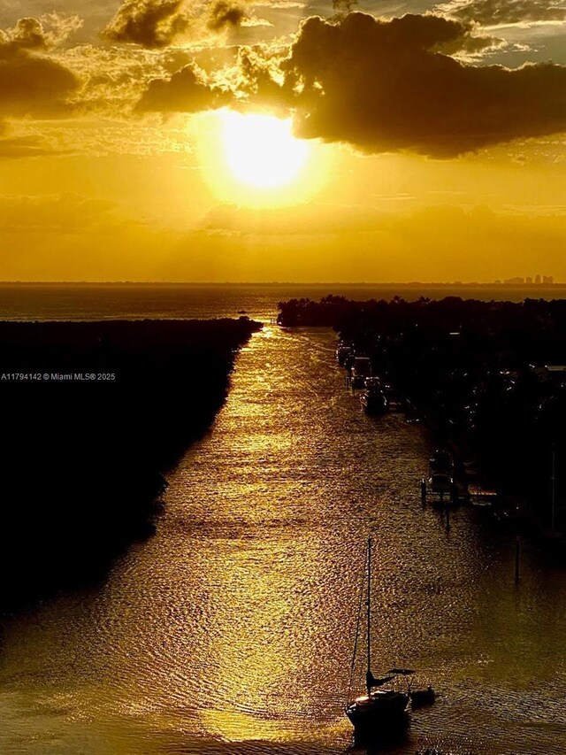 1121 Crandon Blvd Unit D902, Key Biscayne, FL 33149 - water view
