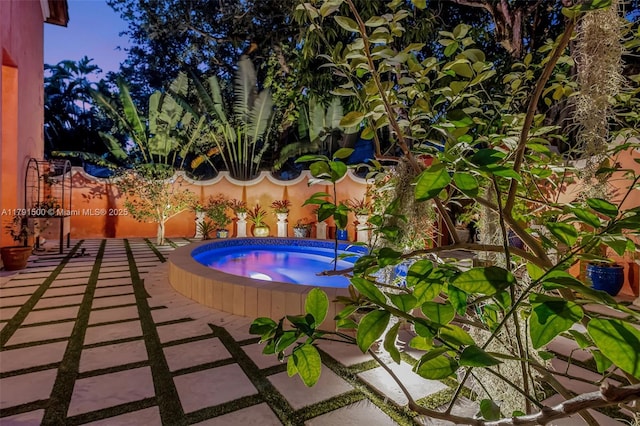 2760 Kirk St, Coconut Grove, FL 33133 - view of pool with an outdoor hot tub