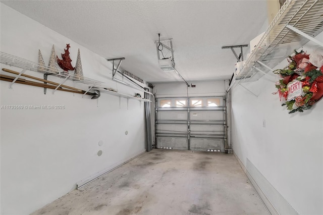 13230 NW 10th St, Miami, FL 33182 - garage with a garage door opener