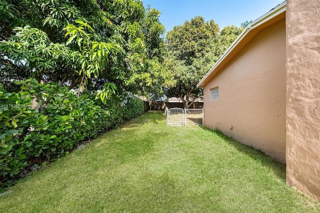 2821 N 74th Ave, Hollywood, FL 33024 - view of yard