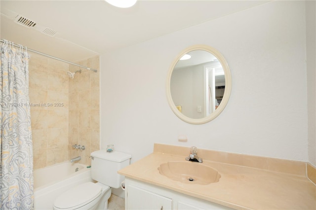 full bathroom with toilet, visible vents, shower / bath combo, and vanity