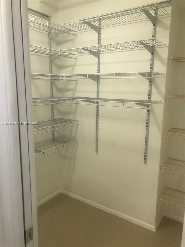 400 N Riverside Dr Unit 512, Pompano Beach, FL 33062 - view of pantry