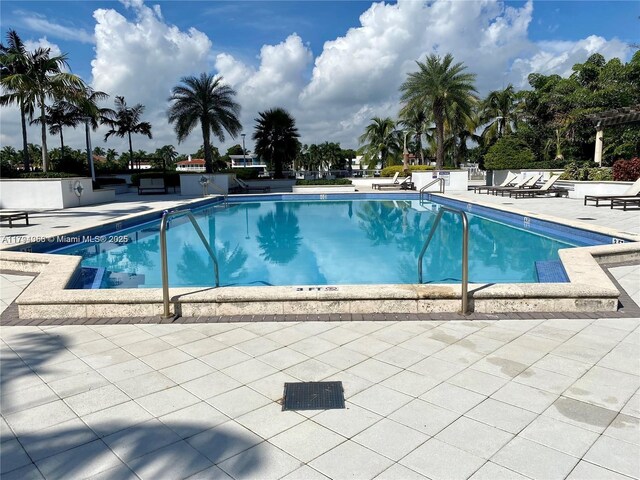 5600 Collins Ave Unit 7V, Miami Beach, FL 33140 - photo 25