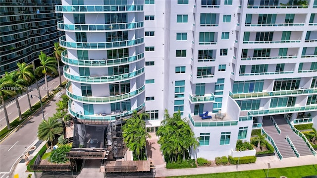 view of building exterior