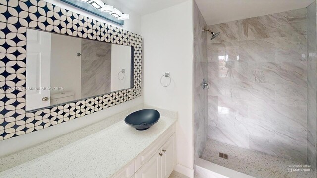 9900 Sunrise Lakes Blvd Unit 309, Sunrise, FL 33322 - full bath featuring a tile shower and vanity