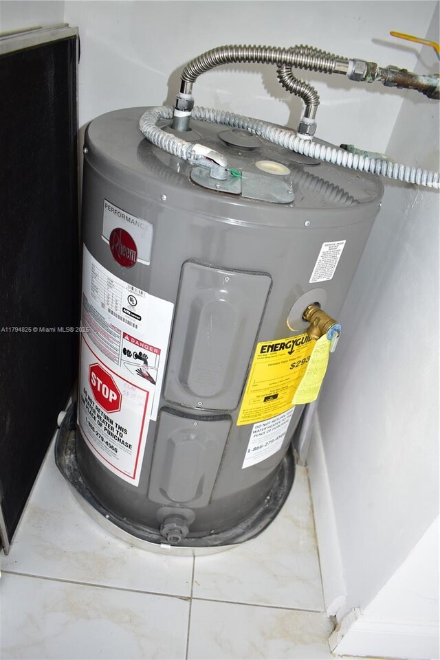 9900 Sunrise Lakes Blvd Unit 309, Sunrise, FL 33322 - room details featuring electric water heater