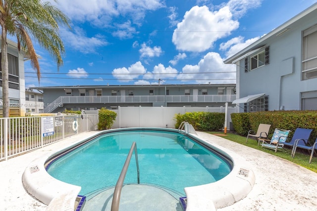 3710 Harrison St Unit 1, Hollywood, FL 33021 - community pool with fence