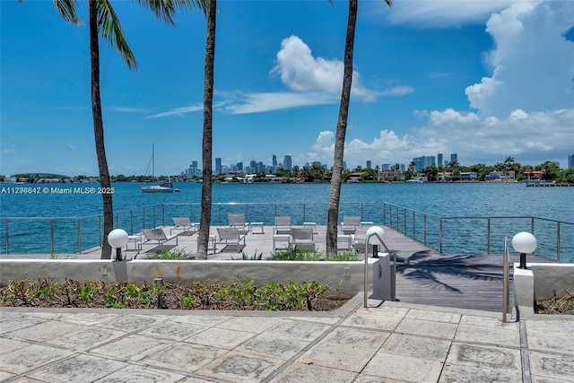 water view featuring a view of city