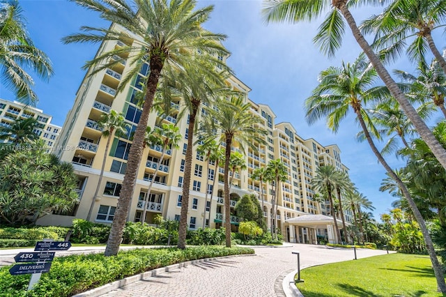 445 Grand Bay Dr Unit 1001, Key Biscayne, FL 33149 - view of apartment building / complex
