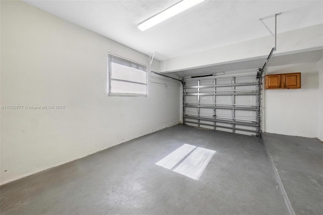 6620 NW 21st Ct, Sunrise, FL 33313 - view of garage