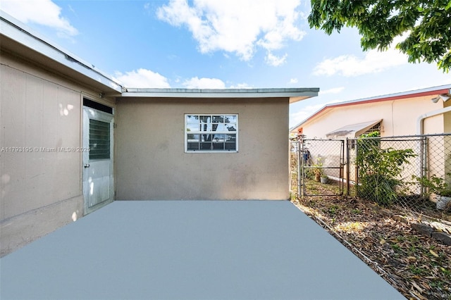 6421 NW 24th Pl, Sunrise, FL 33313 - view of patio / terrace with fence