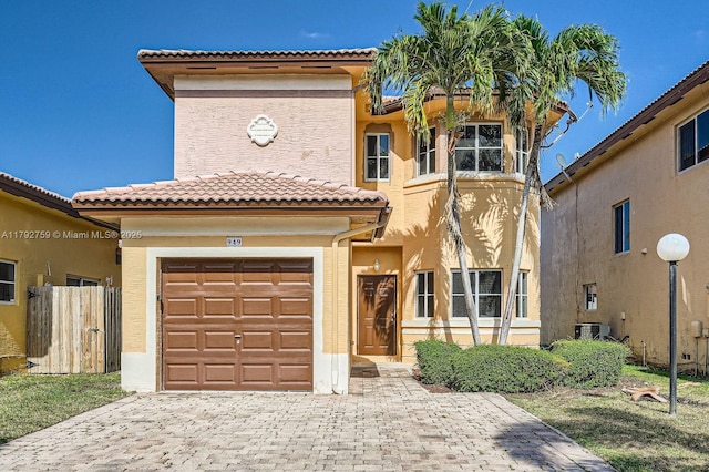 949 NE 41st Ave, Homestead, FL 33033 - photo 1
