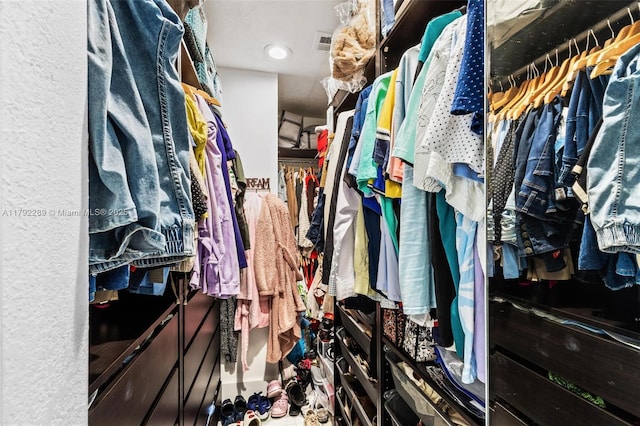 9365 SW 44th St, Miami, FL 33165 - spacious closet featuring visible vents