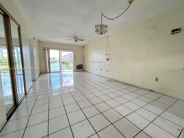 285 NE 191st St Unit 2923, Miami, FL 33179 - photo 2