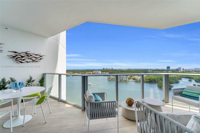 17111 Biscayne Blvd Unit 2208, Aventura, FL 33160 - balcony with a water view and a city view