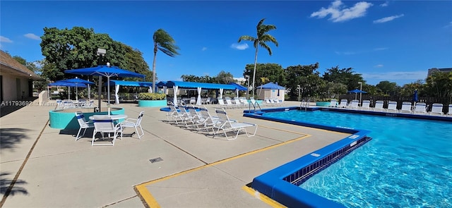 10207 Sunrise Lakes Blvd Unit 307, Sunrise, FL 33322 - community pool featuring a patio area