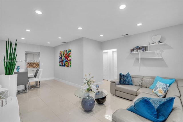 617 W 33rd St, Hialeah, FL 33012 - living area with recessed lighting, baseboards, visible vents, and light tile patterned floors