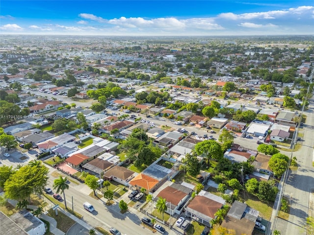 617 W 33rd St, Hialeah, FL 33012 - aerial view with a residential view