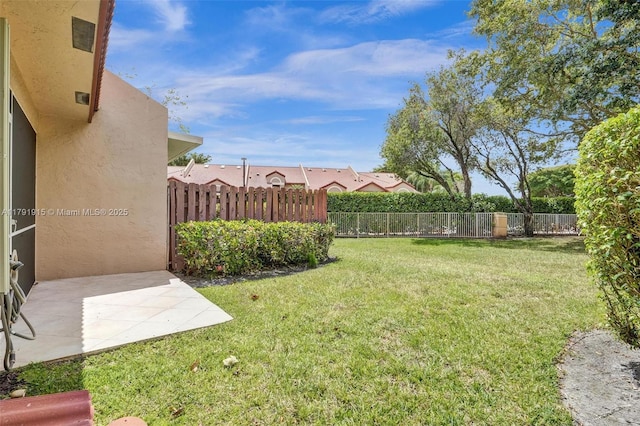 9751 Malvern Dr, Tamarac, FL 33321 - view of yard featuring fence