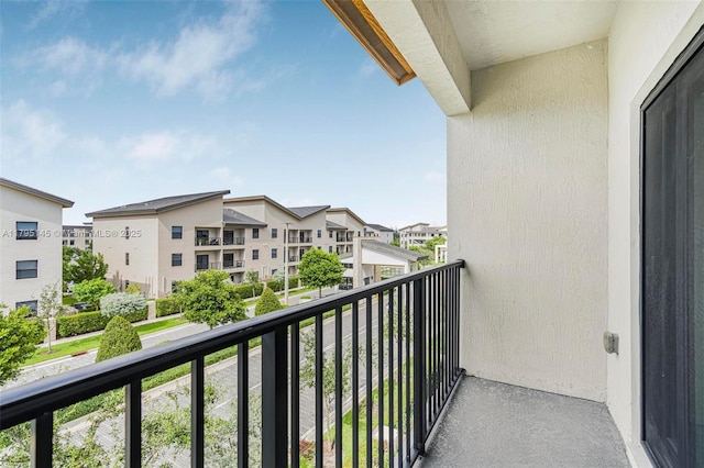7865 NW 104th Ave Unit 33, Doral, FL 33178 - balcony featuring a residential view