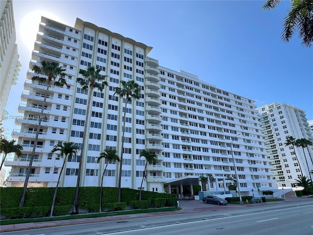 5005 Collins Ave Unit 214, Miami Beach, FL 33140 - view of building exterior
