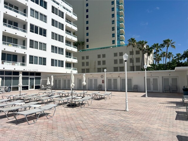 5005 Collins Ave Unit 214, Miami Beach, FL 33140 - exterior space