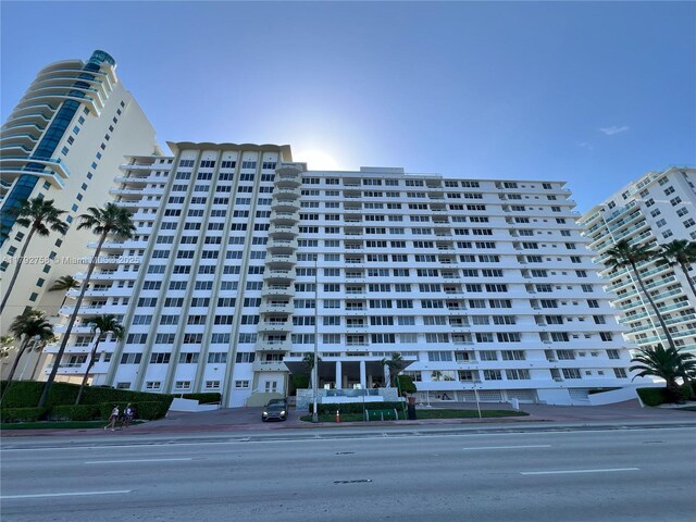 5005 Collins Ave Unit 214, Miami Beach, FL 33140 - view of property