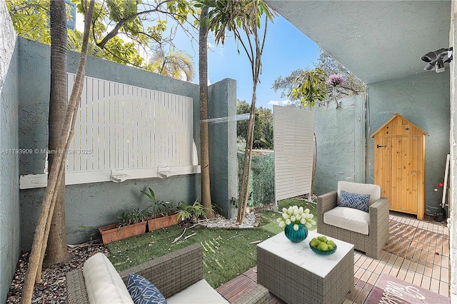 517 NE 38th St Unit 9, Miami, FL 33137 - view of patio / terrace