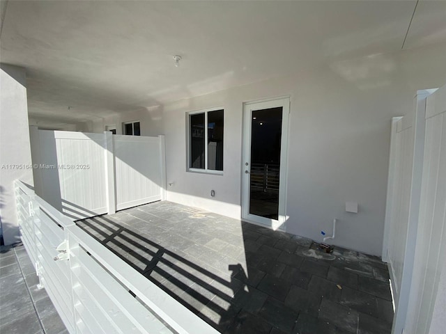 10250 NW 66th St Unit 103, Doral, FL 33178 - view of patio / terrace
