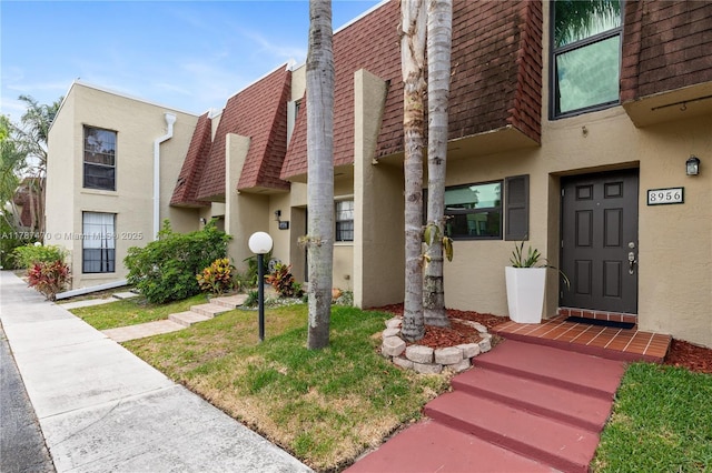 8956 Palm Tree Ln Unit 8956, Pembroke Pines, FL 33024 - exterior space
