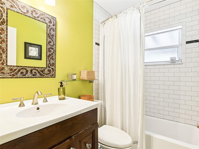 4400 NE 13th Ave, Oakland Park, FL 33334 - full bathroom featuring toilet, shower / bathtub combination with curtain, and vanity