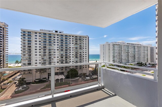 5700 Collins Ave Unit 10D, Miami Beach, FL 33140 - spare room featuring baseboards