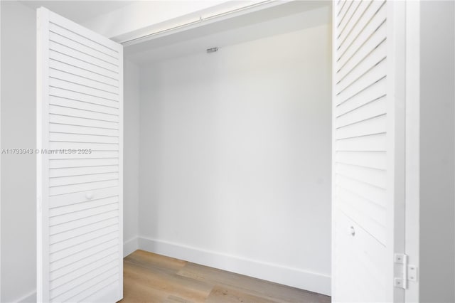 736 NE 164th St, Miami, FL 33162 - view of closet