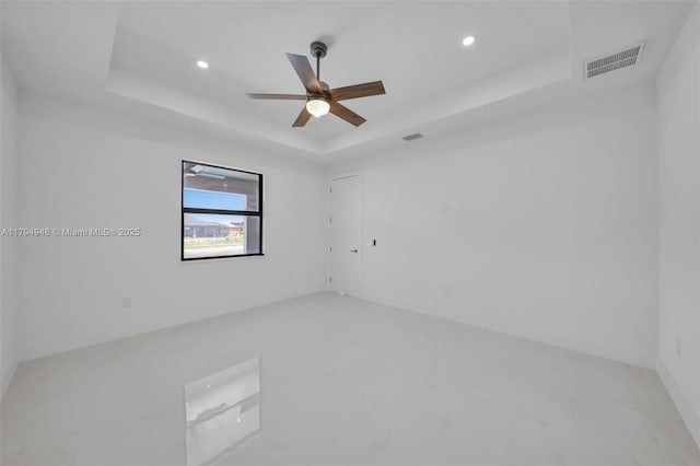 1427 NW 17th St, Cape Coral, FL 33993 - spare room featuring visible vents, recessed lighting, a raised ceiling, and a ceiling fan