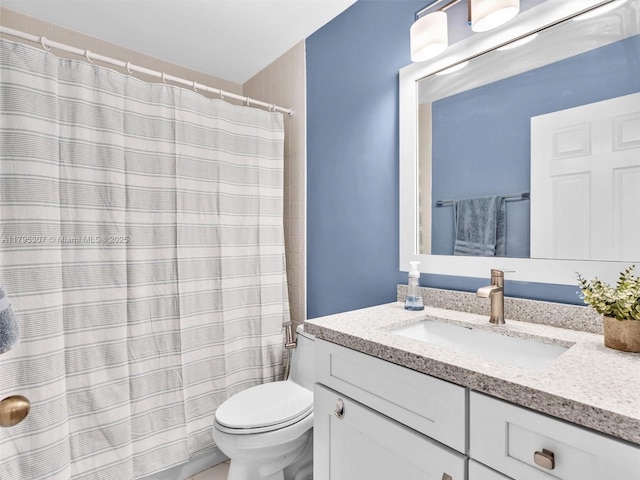 102 Gables Blvd, Weston, FL 33326 - full bath featuring vanity and a shower with shower curtain