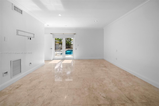 spare room featuring visible vents, recessed lighting, baseboards, and crown molding