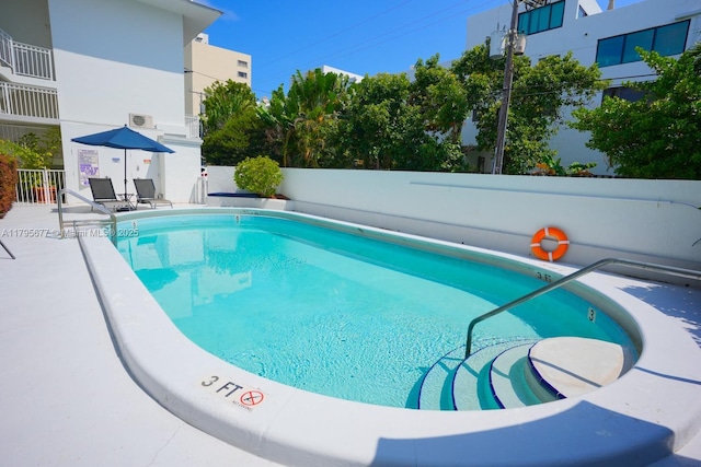 pool with fence