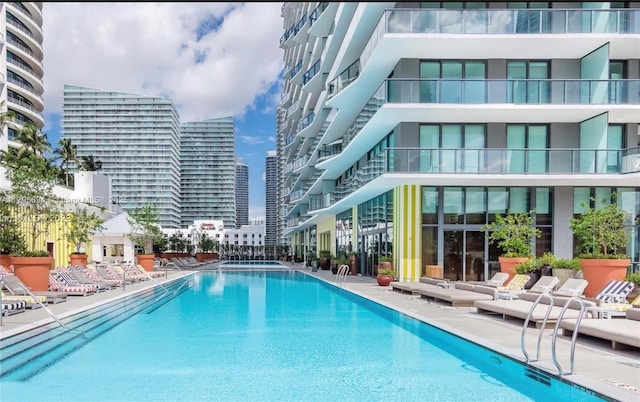 pool featuring a city view