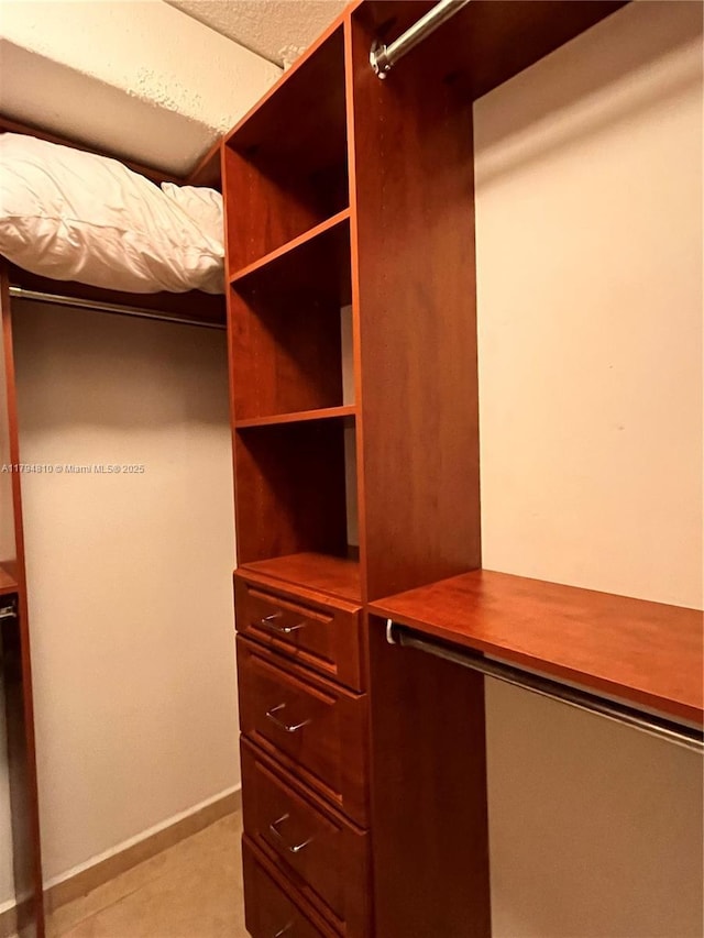 401 Ocean Dr Unit 324, Miami Beach, FL 33139 - view of spacious closet